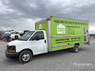 2014 GMC C3500 4x2 Furgonetka