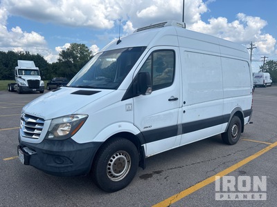 2015 Freightliner F2CA114 Refrigerated Cargo Van