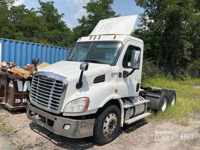 2016 Freightliner CA113 6x4 3-Achs Sattelzugmaschine