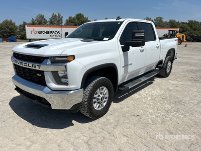 2022 Chevrolet Silverado 2500HD 4x4 Crew Cab Pickup
