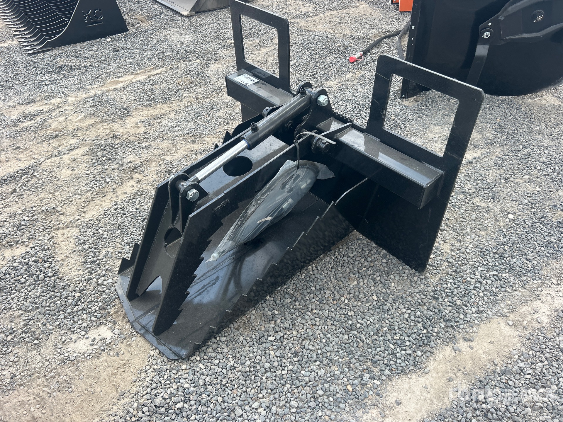 2025 Kit Containers QT-SG Stump Skid Steer Grapple
