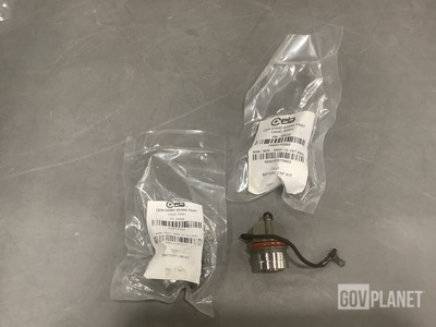 (31) Ceia 45568 Battery Cap Kits