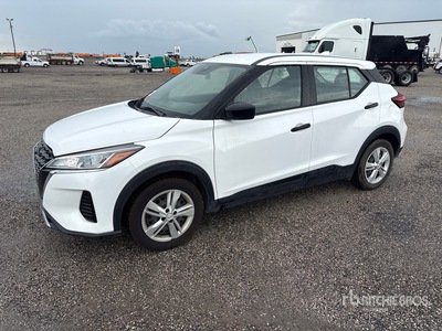 2023 Nissan Kicks 2WD SUV