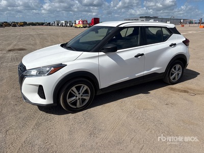 2023 Nissan Kicks 2WD SUV