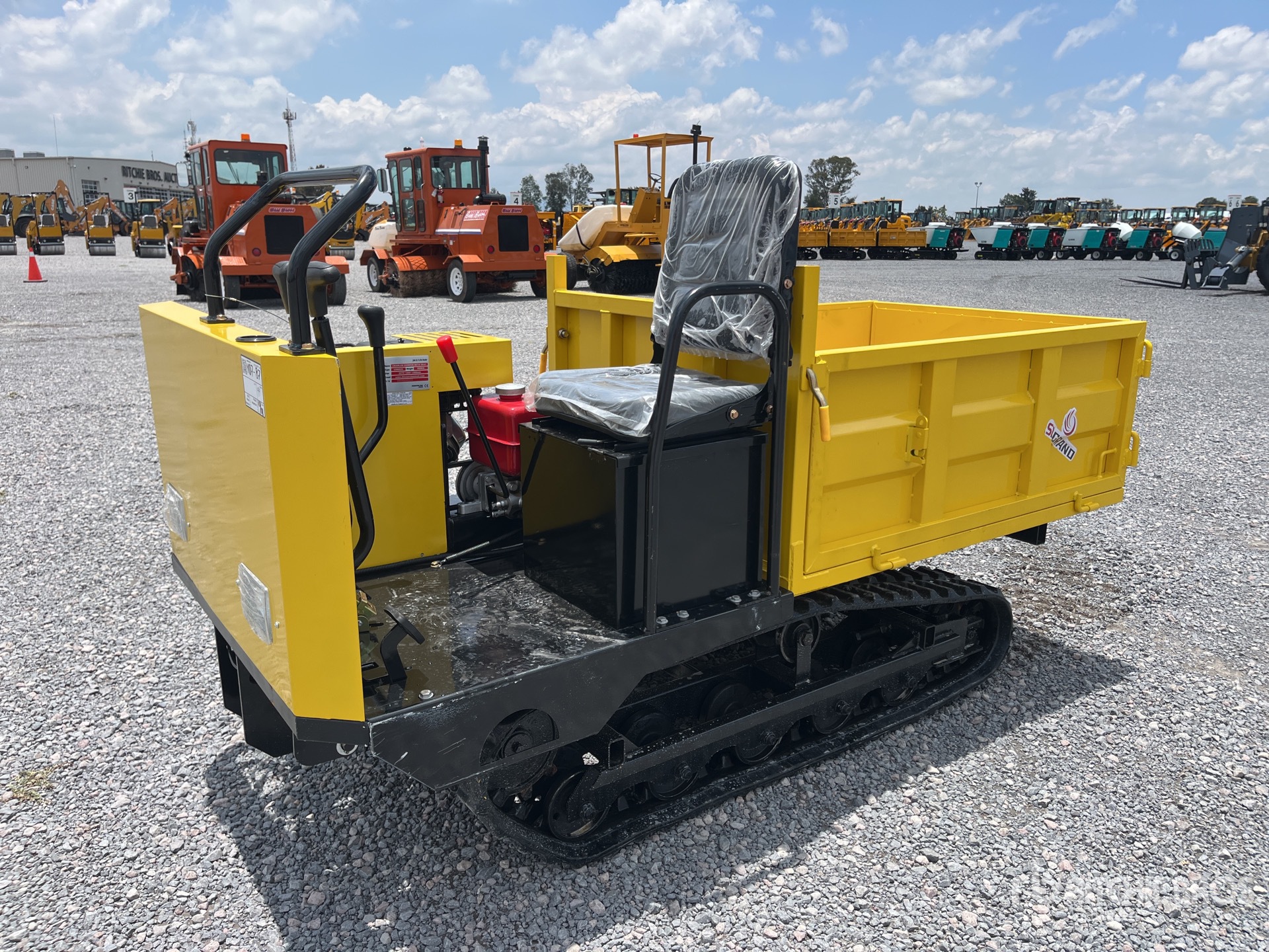 2026 CDWS25 1.5 ton Stand-On Mini Crawler Mini Voteo sobre Orugas (Sin Usar) / Concrete Buggy (Unused)