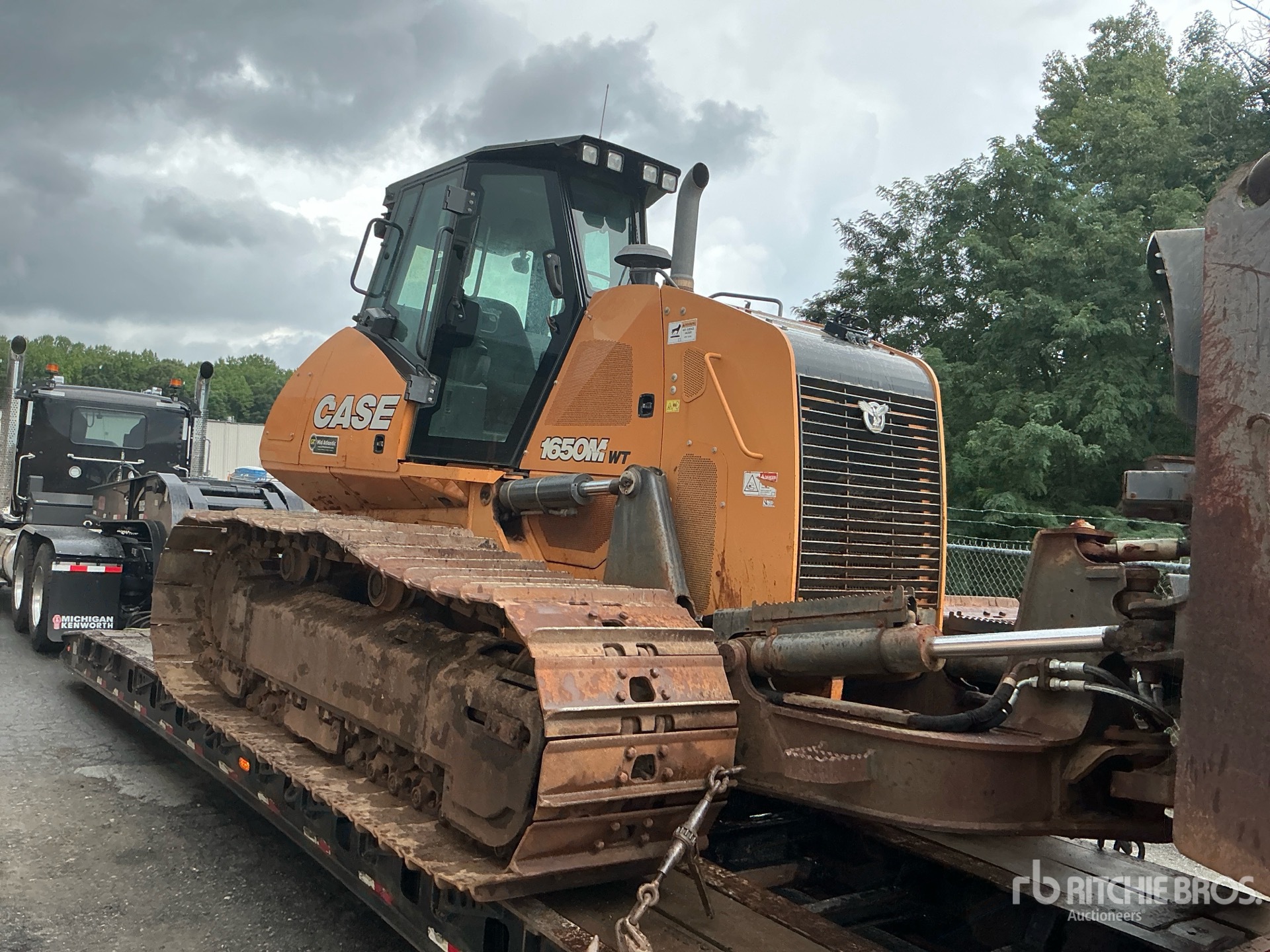 2019 Case 1650M LGP Crawler Dozer