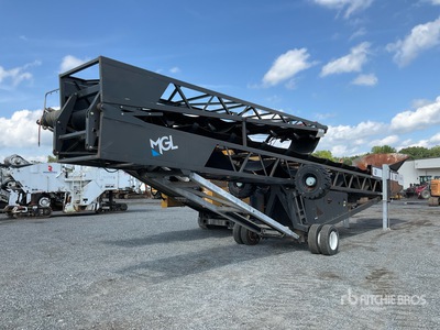 2023 MGL 842XR 42 in x Portable Transfer Conveyor