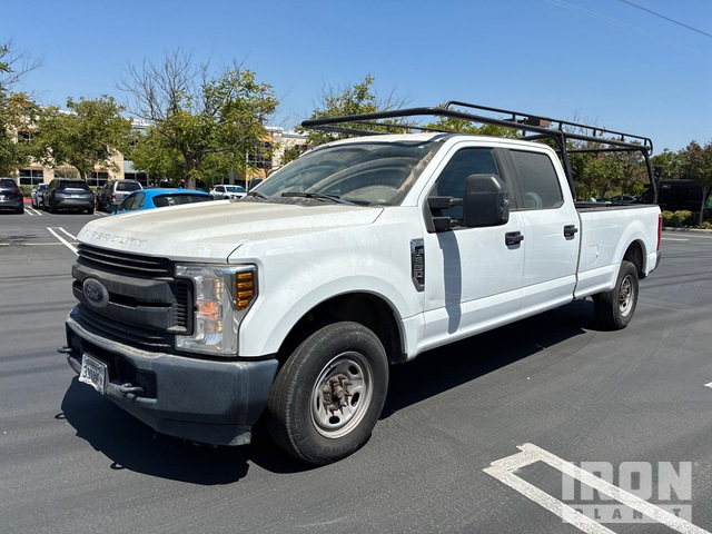 1FT7W2A6XJEC46103 2018 Ford F-250 photo no. 1