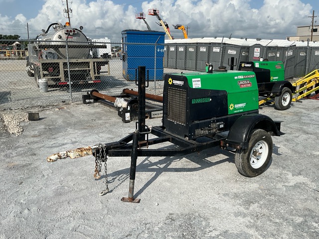 2019 Lincoln Ranger 305D 300 A Mobile Multi-Process Engine Driven Welder
