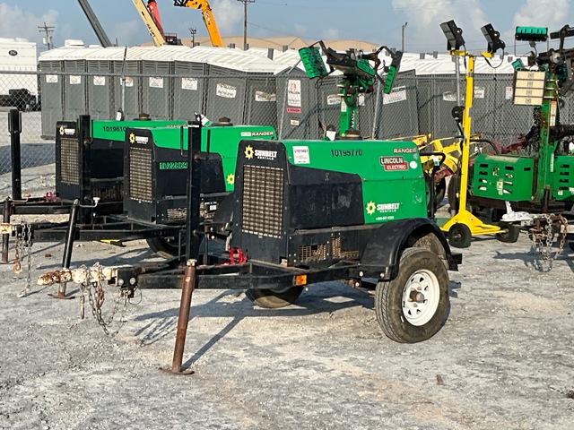 2019 Lincoln Ranger 305D 300 A Mobile Multi-Process Engine Driven Welder