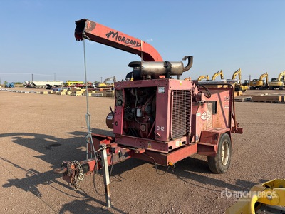 2000 Morbark Tow-Behind Wood Chipper