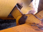 Undercarriage with Equalizer Bar Pivot Wear