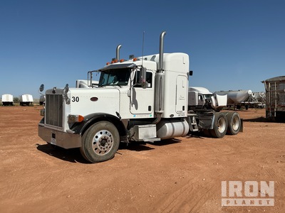 2007 Peterbilt 379 6x4 تراكتور شاحنة كابينة النوم (ثنائية المحور)