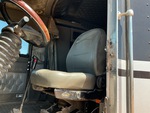 Cab with Seats/armrests