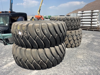 Quantity of (4) を見 Tires