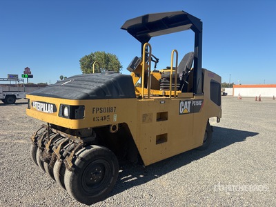 2011 Cat PS-150C 9 Wheel 9-Wheel Gummiradwalze