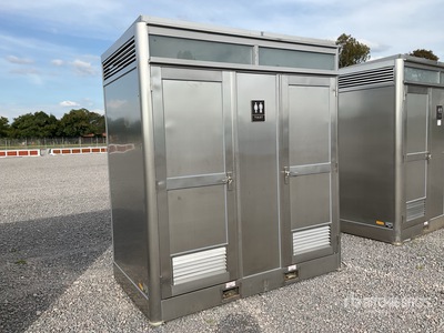 2026 Austin SST2213 2 Unit 7 ft 4 in x 4 ft 4 in 2 Person Skid-Mounted Baño Portatil (Sin Usar) / Tragbare Toilette (Unused)