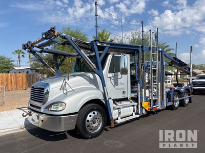 2011 Freightliner Columbia 120 Autotransporter