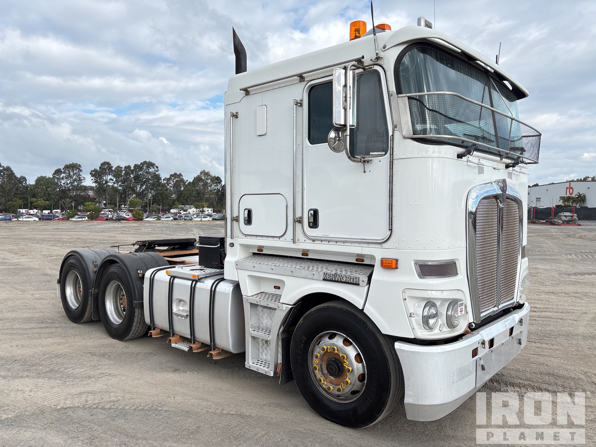 2012 Kenworth K200 6x4 T/A Sleeper Truck Tractor
