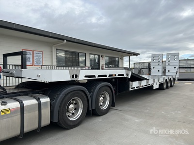 2002 TRT Step Deck Trailer