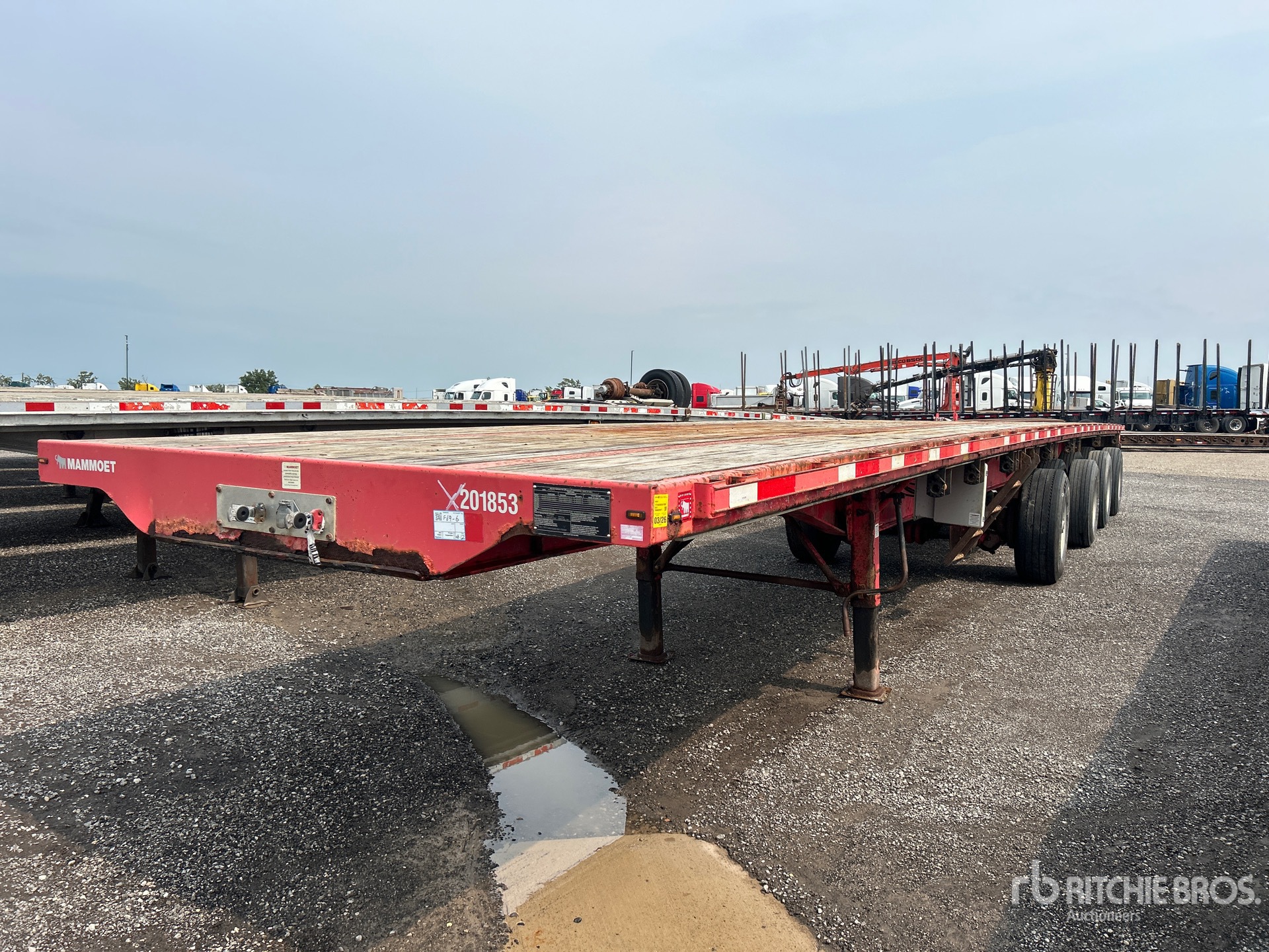 2014 Transcraft TL2000 48 ft Quad/A Flatbed Trailer
