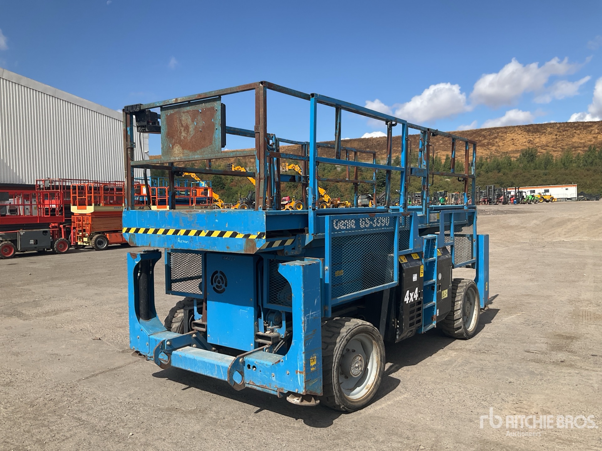 2015 Genie GS3390RT 4x4 Diesel Scissor Lift