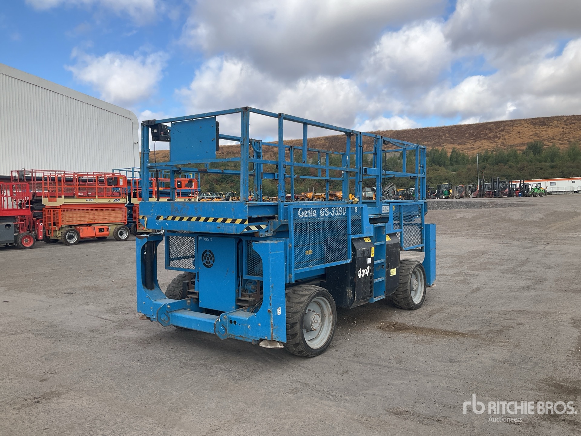 2015 Genie GS3390RT 4x4 Diesel Scissor Lift