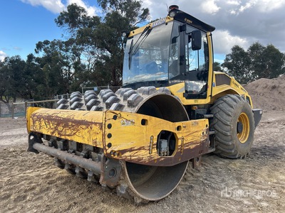 2019 Bomag BW211PD-5 Padfoot Drum Compactor