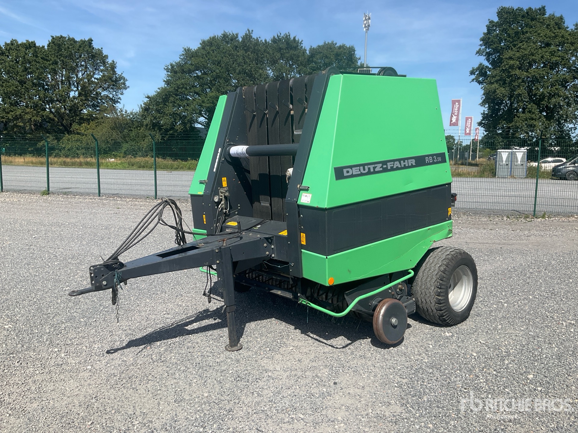2000 Deutz-Fahr RB3.56 Round Baler