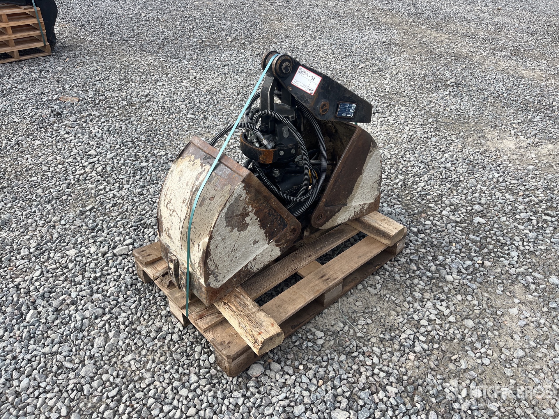 Kinshofer C054-4D Grapple