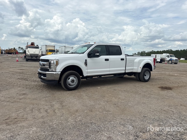 2019 Ford F-350 XLT 4x4 Crew Cab Pickup
