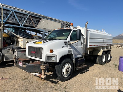 2006 GMC C8500 6x4 Camion cisterna de agua (Inoperable)