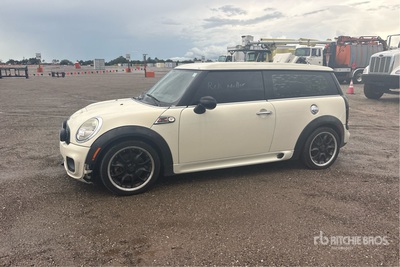 2010 Mini Clubman Automobile