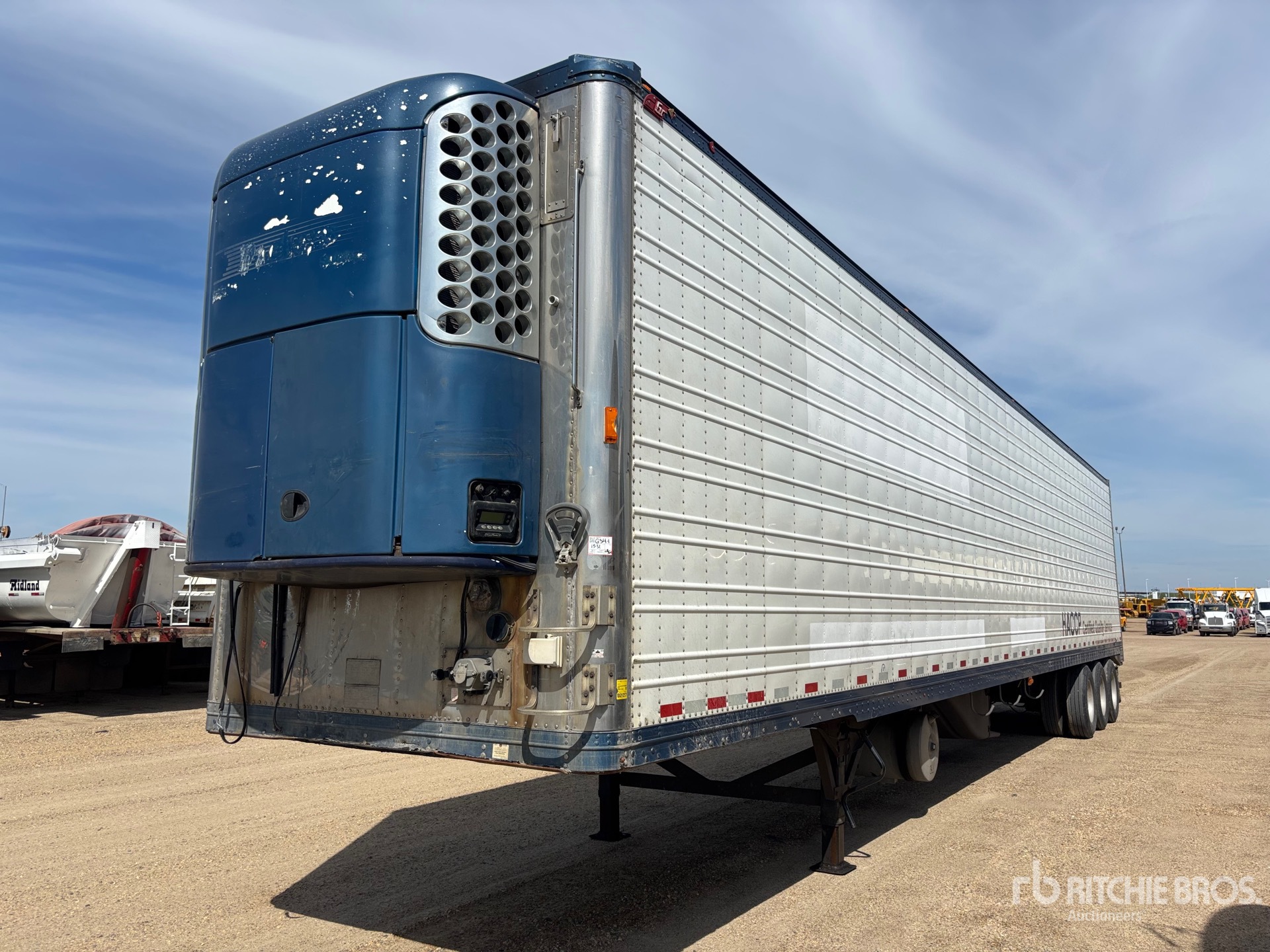 2014 Great Dane 53 ft x 102 in Tri/A Refrigerated Trailer