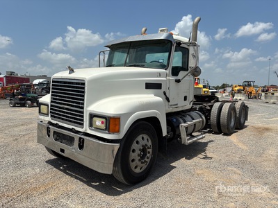 2016 Mack CHU613 6x4 Cabina per trattore stradale