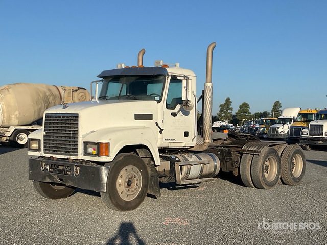 2016 Mack CHU613 6x4 T/A Day Cab Truck Tractor