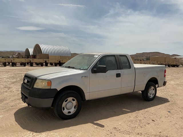 2007 Ford F-150 XL 4x4 Pickup