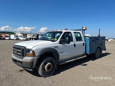 2005 Ford F-450 XL 4x2 Crew Cab Utiliteits vrachtwagen
