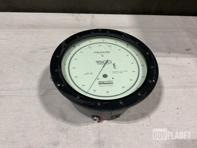 Wallace & Tiernan Pennwalt 63A-4A-0060X Dial Indicating Differential Gage