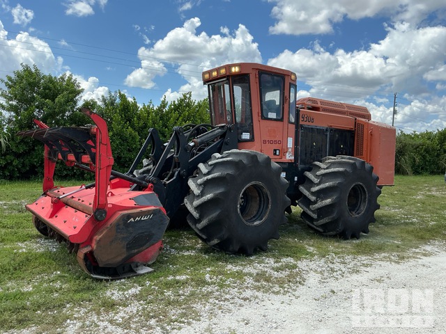 2019 Barko 930B 4x4 Mulcher Tractor