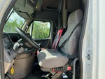 Cab with Seats/armrests