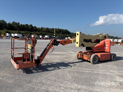 2012 JLG E400AJPN 2WD Electric Articulating Boom Lift