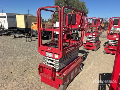 2017 MEC 1330SE Electric Scissor Lift