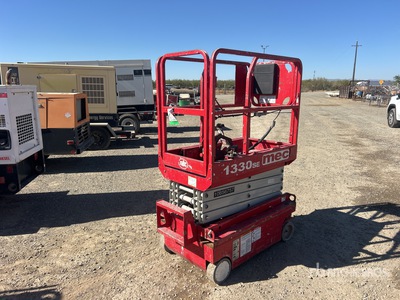2017 MEC 1330SE Electric Scissor Lift