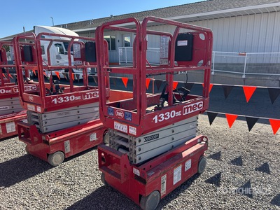 2017 MEC 1330SE Electric Scissor Lift