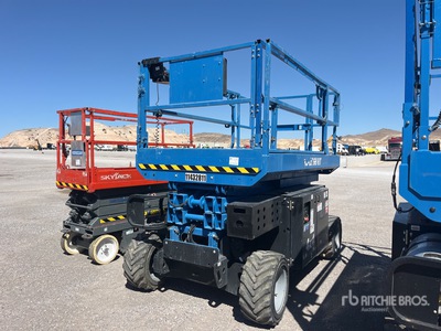 2022 Genie GS2669RT 4x4 Dual Fuel Podnośnik nożycowy