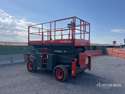 2017 Skyjack SJ8841RT Diesel Plateforme élévatrice à ciseaux