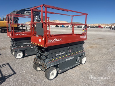 2019 Skyjack SJ III 3226 Electric Scissor Lift