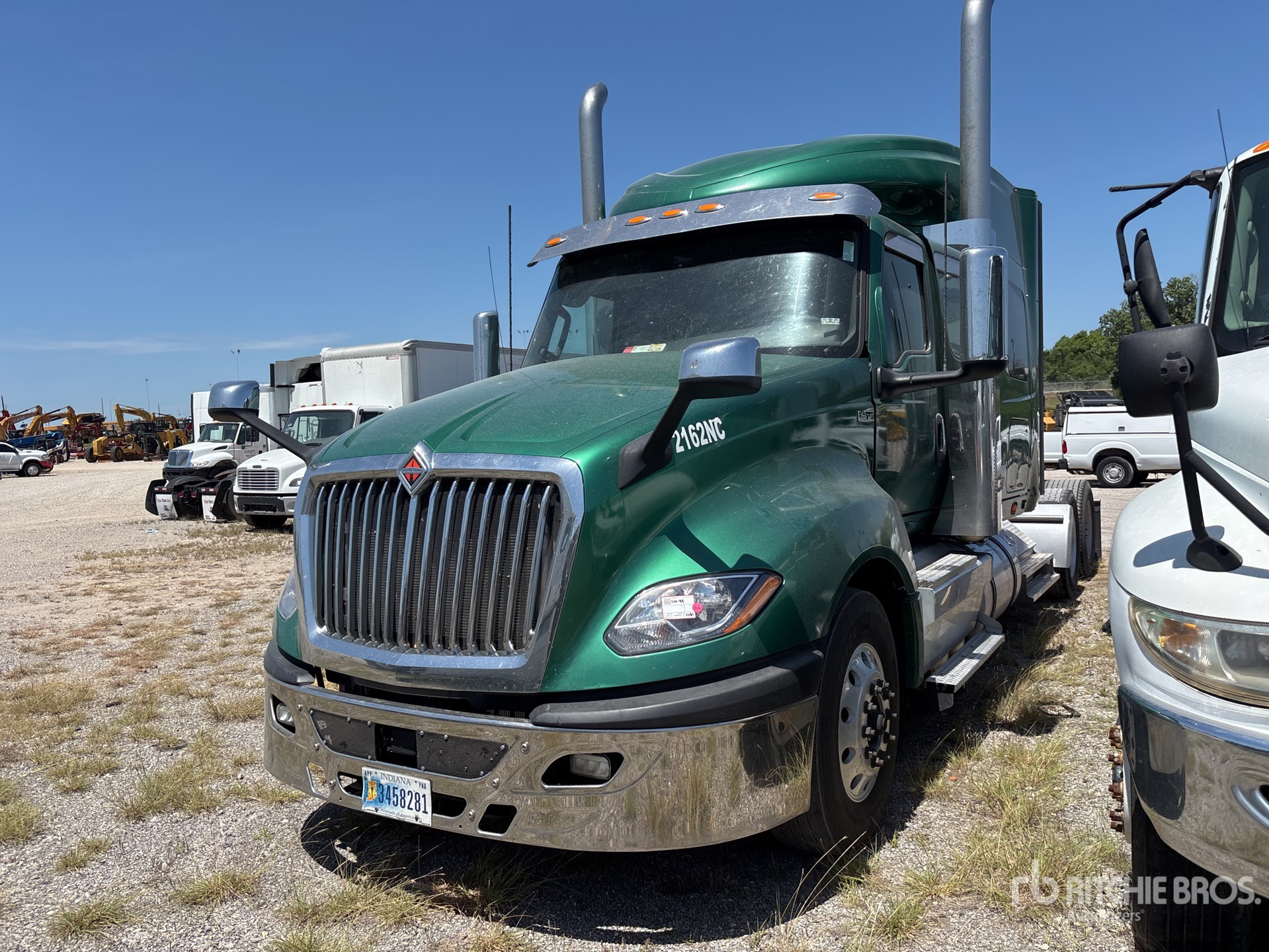 2019 International LT625 6x4 T/A Sleeper Truck Tractor