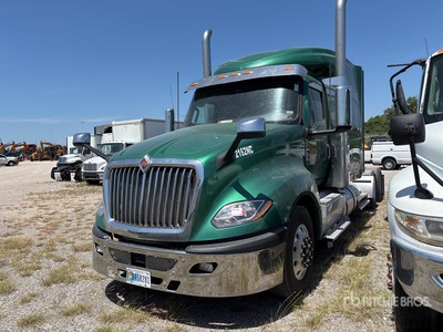 2019 International LT625 6x4 Tracteur Routier Couchette